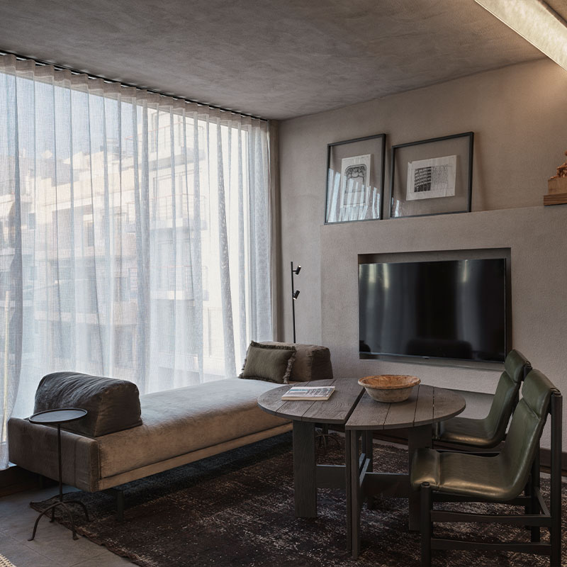 Two Bedroom Corner Suite City View