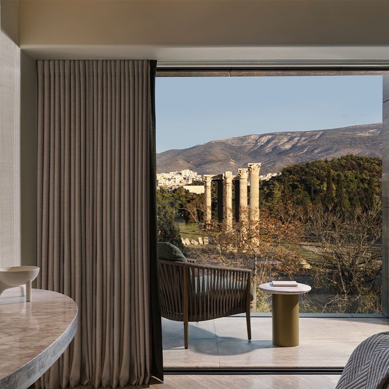 Premium Panorama Suite with Temple View