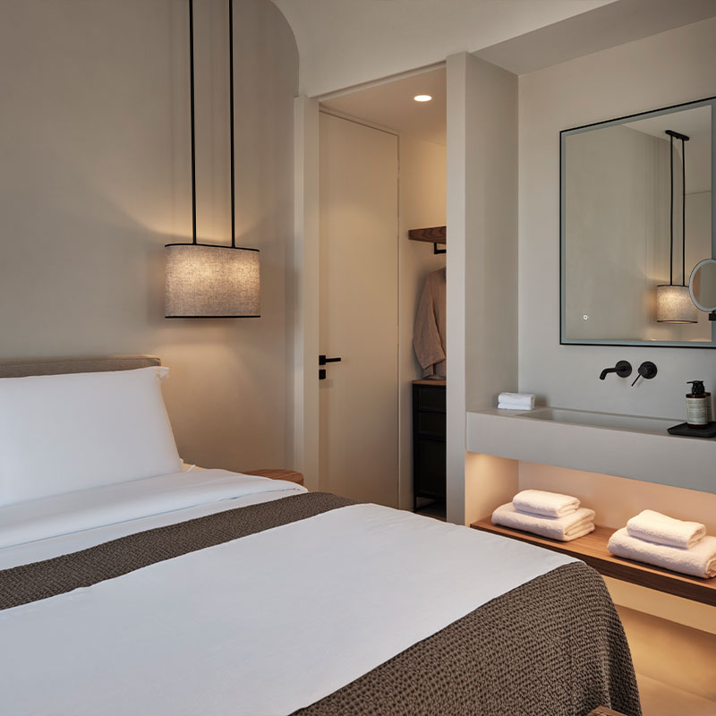 Friends & Family 2-bedroom Suite Sea Vie