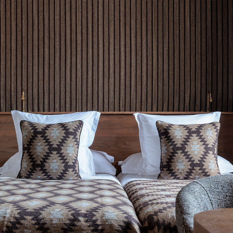 Deluxe Family Suite