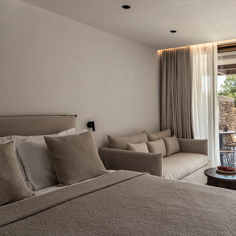 Atelier Room | Garden View 