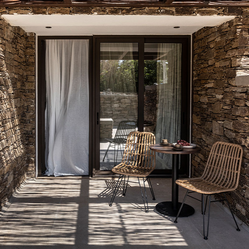 Atelier Room | Garden View 