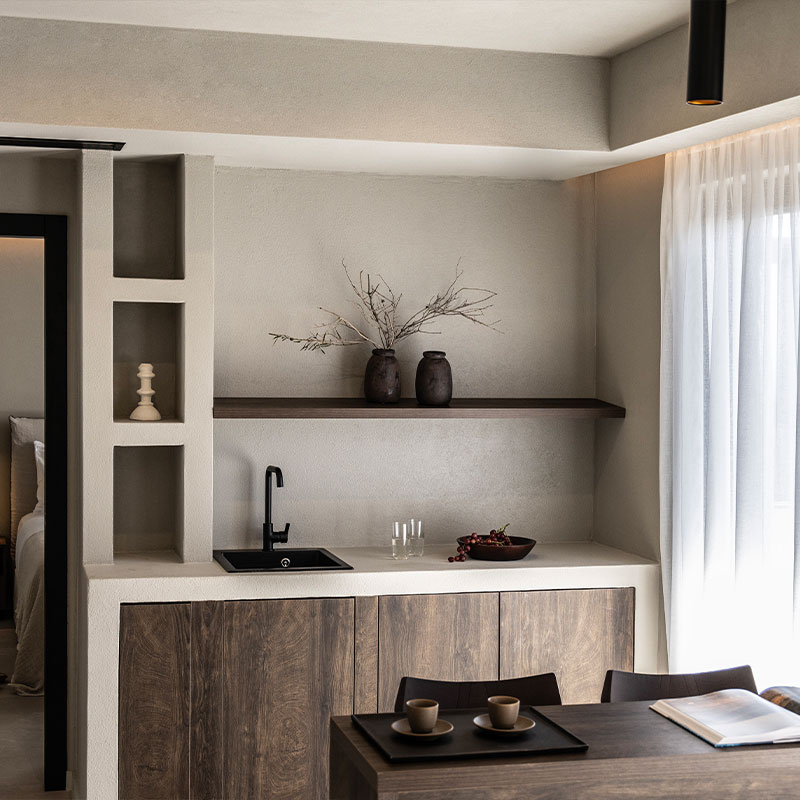 Lithos 2 Bedroom Suite | Partial Sea V.