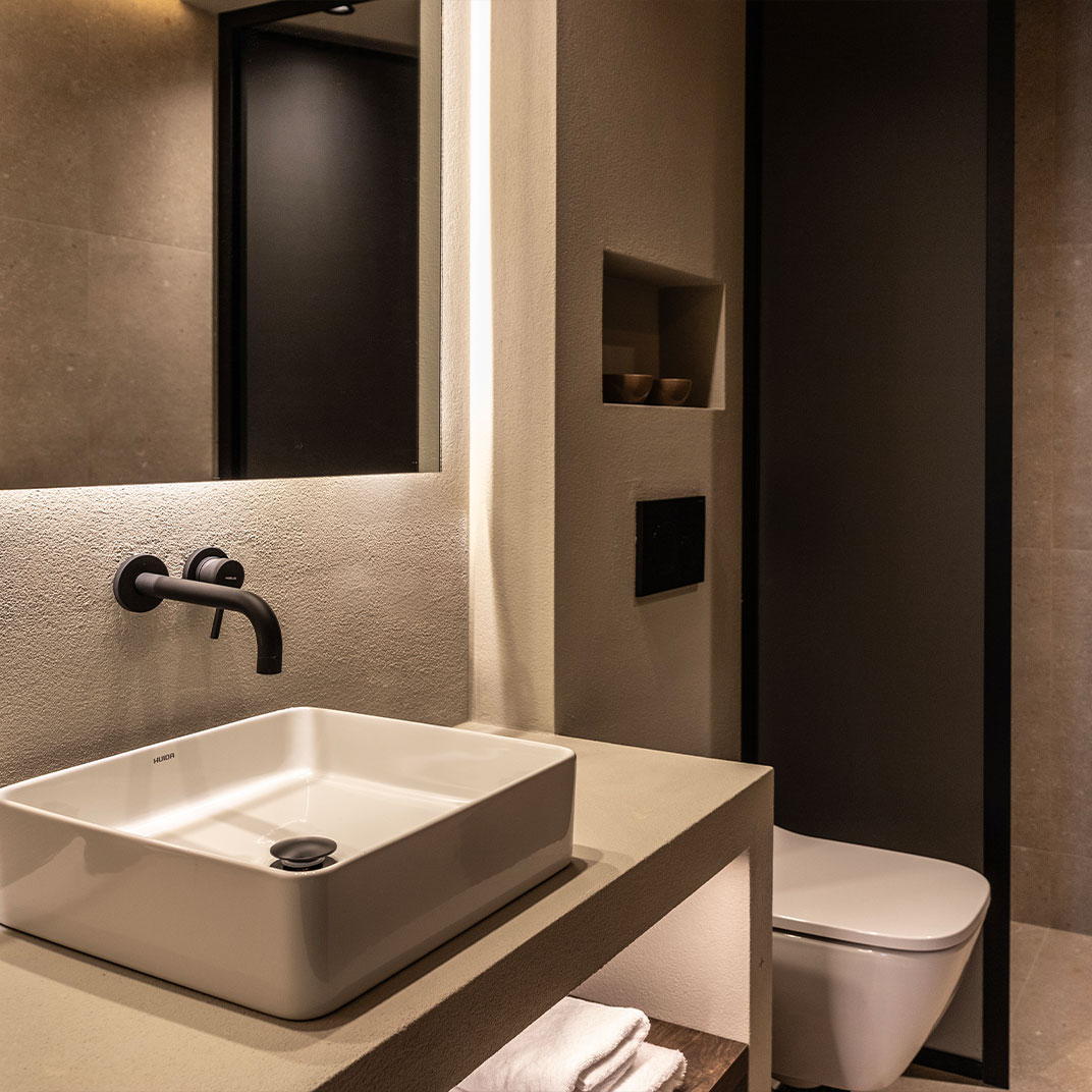 Carven 2 Bedroom Suite | Sea View