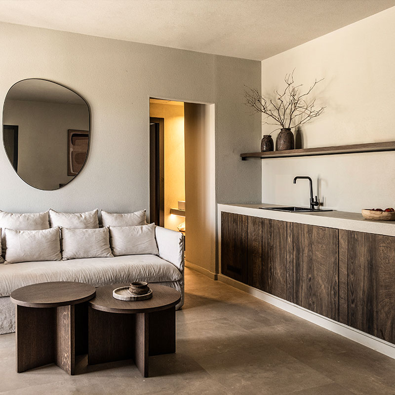Ela 2 Bedroom Suite | Jetted Tub | Sea V