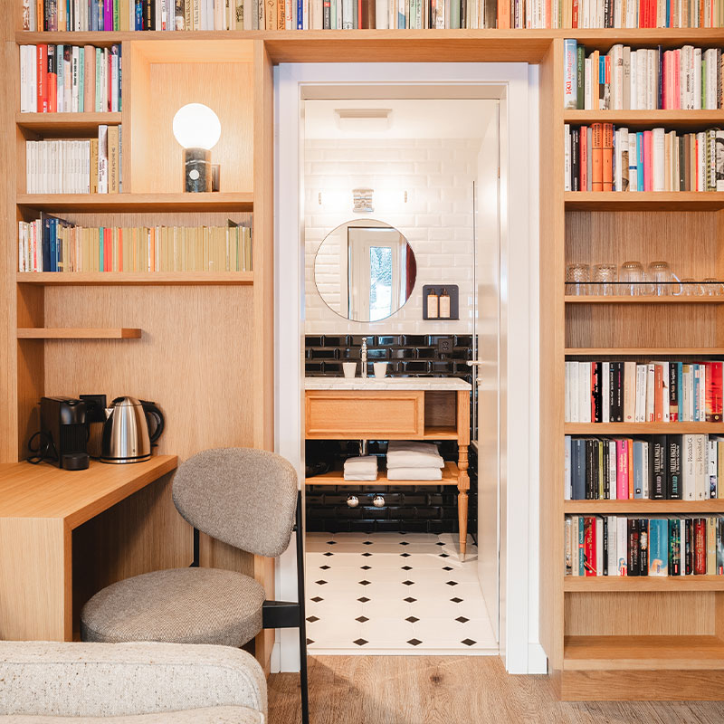 Privilege Room