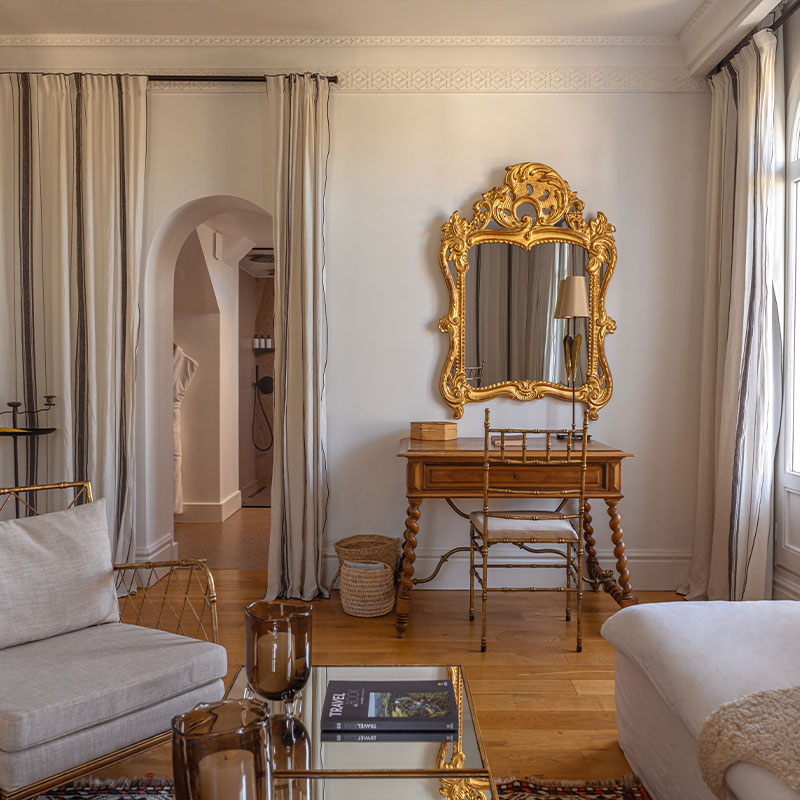 Suite