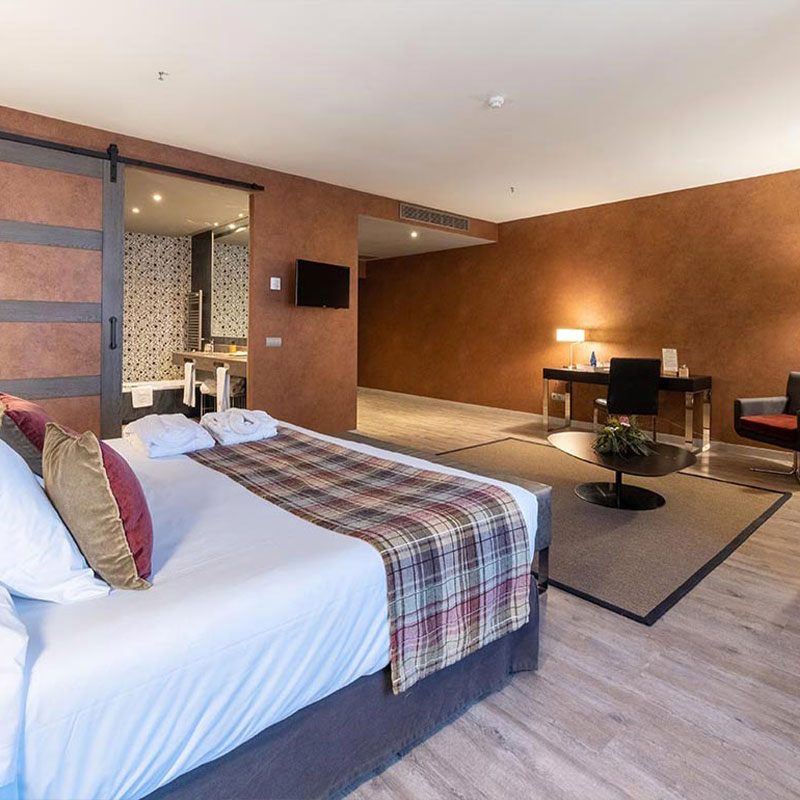 Cloister Junior Suite - Single Occupancy