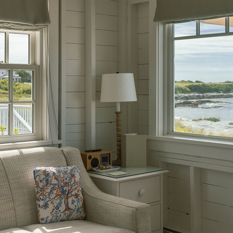 Superior Beach Cottage