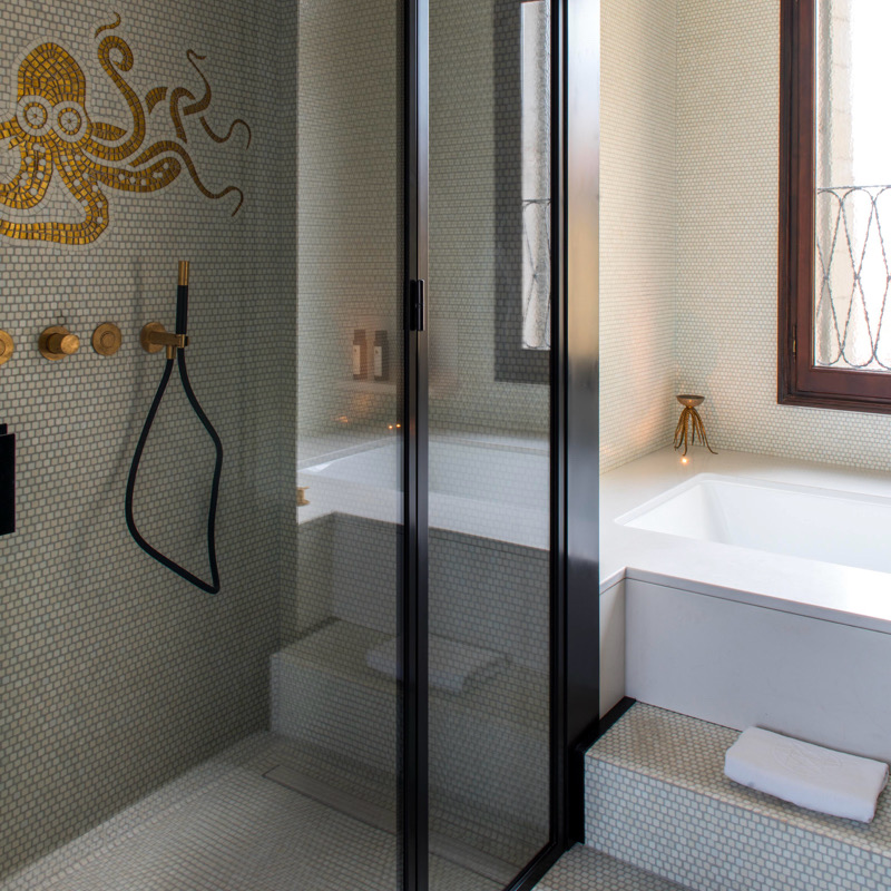 Grand Master Suite