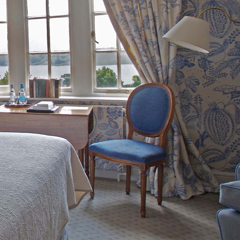 Superior Room - Lake View 