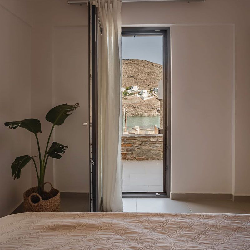 Signature Two Room Suite Sea View 