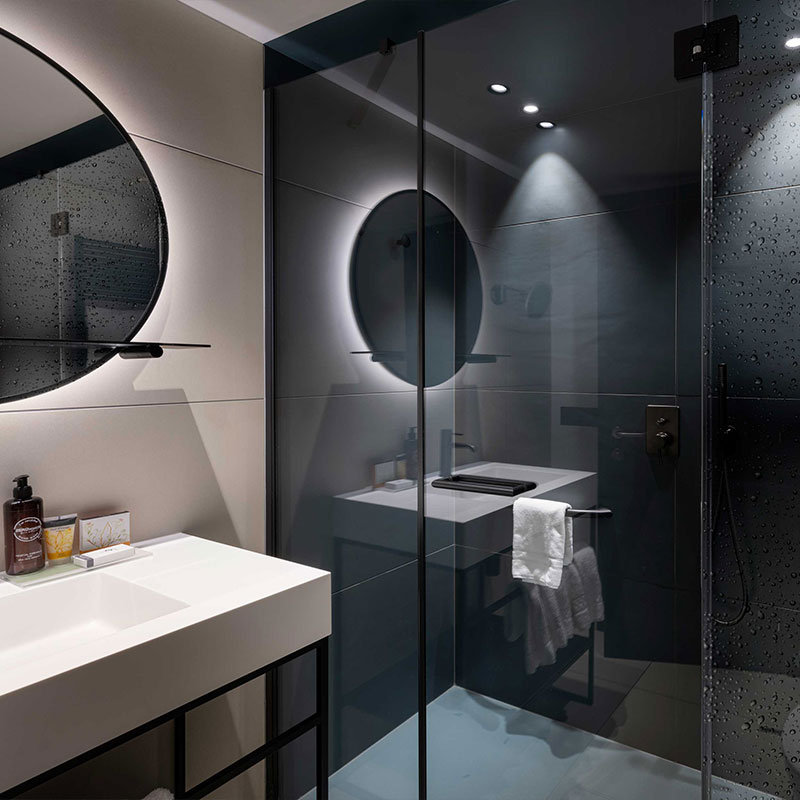 DOUBLE PLUS ROOM