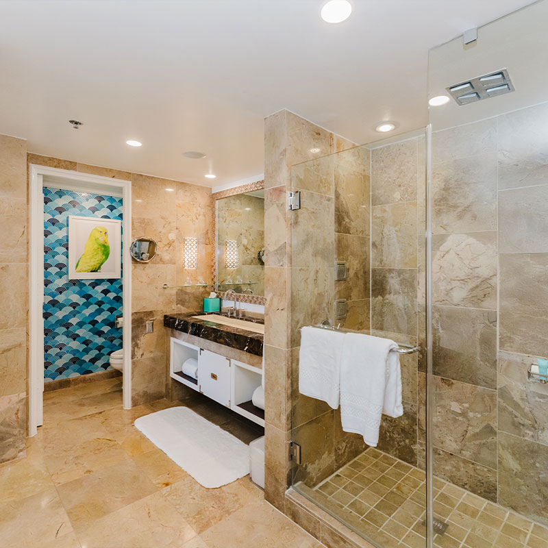 Ocean Front Suite