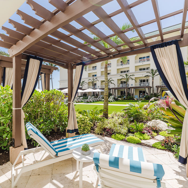 Lanai Terrace King