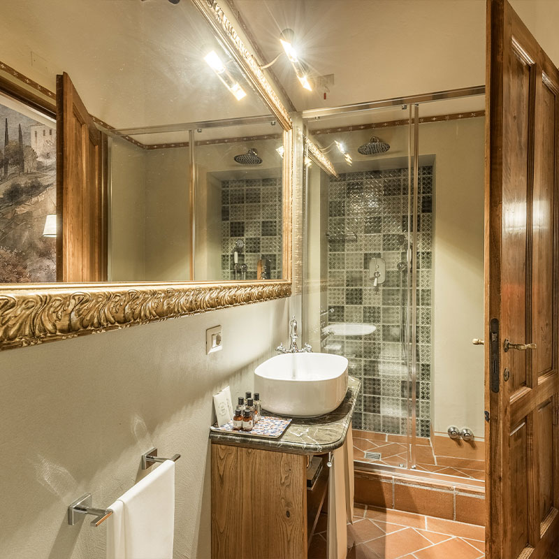 Suite with Patio Room