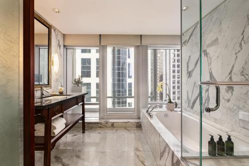 Junior King Suite with Balcony