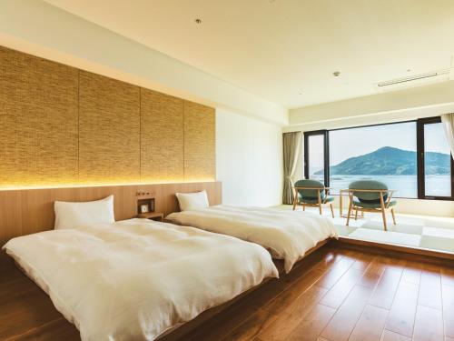 Standard Japanese-Western style room B (without shower and bathtub)