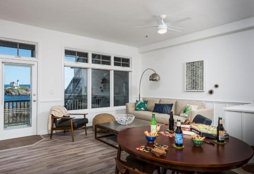 Superior King Suite