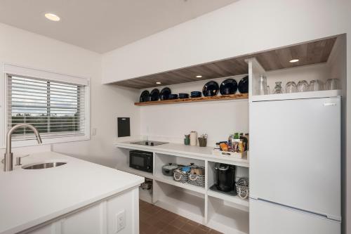 Two-Bedroom Deluxe Apartment with Ocean View