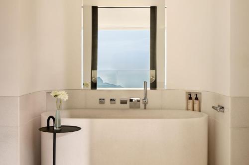 The Horizon Suite
