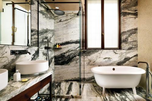 Prestige Double Room with Grand Canal View