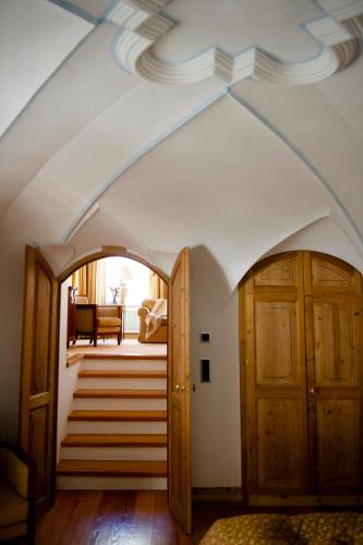 Languard Suite