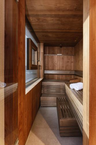 Deluxe Double Room with Bath