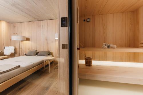Suite with Sauna