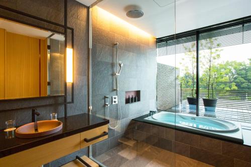 Deluxe Double Room with Castle View