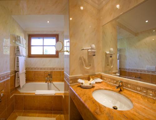 One Bedroom Suite