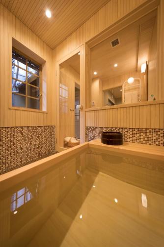 Japanese-Style House -YOROZUYA-