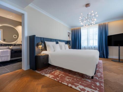 Heritage Suite