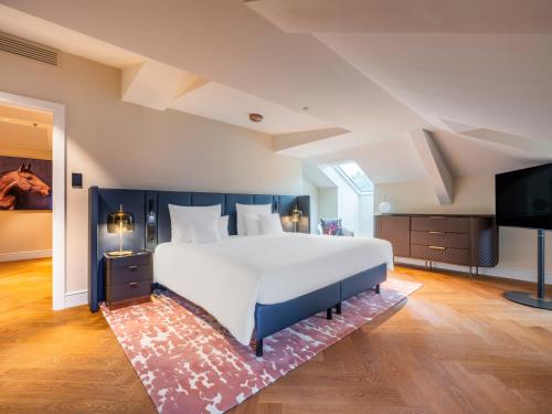 Heritage Maisonette Suite