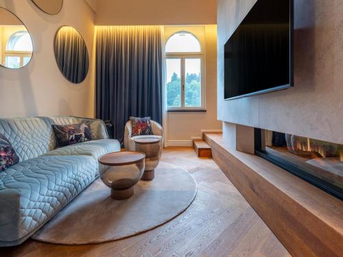 Heritage Maisonette Suite