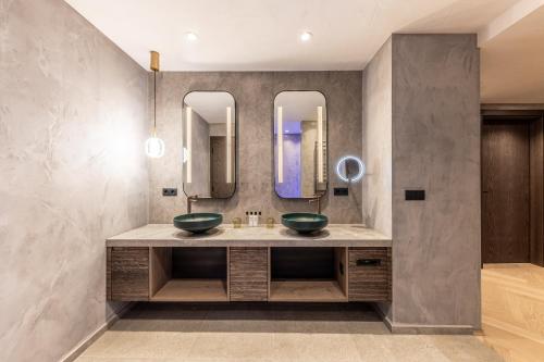 Family suite