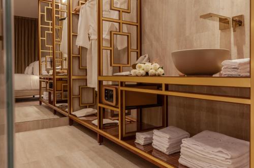 Queen Room – Disability Access