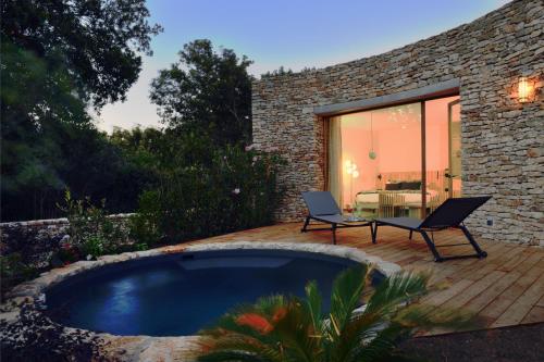 Junior Suite with Spa Bath - Private Garden and Private Heated Swimming Pool