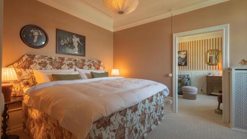 Standard Double Room - Including Pool Club Access