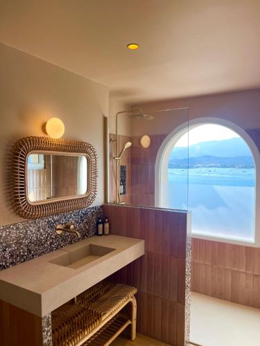 Prestige Room 