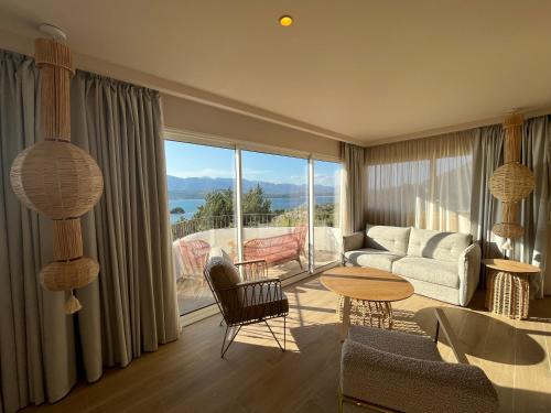 Deluxe Imperial Suite with Private Pool and Sea View