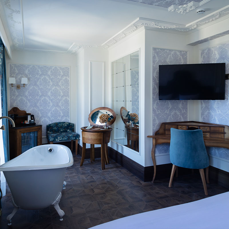 Exclusive Double Room Bathtub Sea View