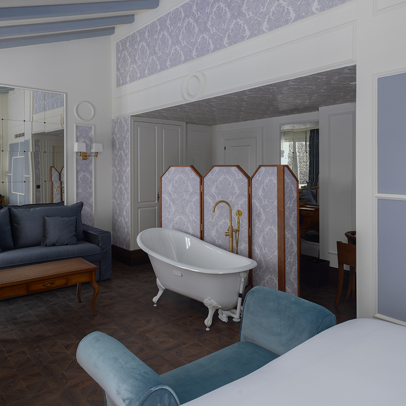 Junior Suite with Garden View