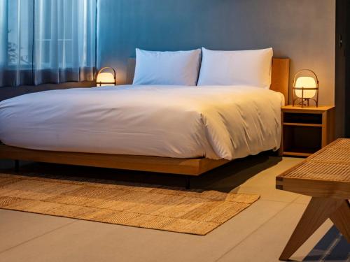 PREMIUM RESIDENCE ROOM