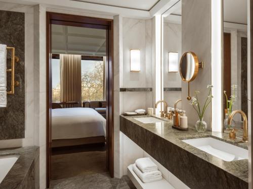Mayfair Junior Suite Twin
