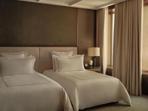 Grosvenor Junior Suite Twin