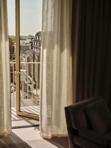 Deluxe Mews Junior Suite