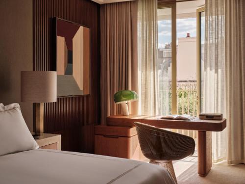 Premier Mews Suite