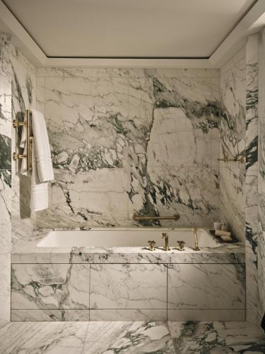 London Suite