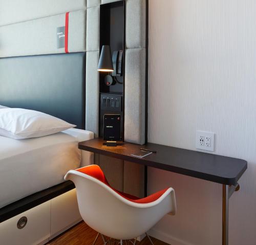 King Room - Downtown View